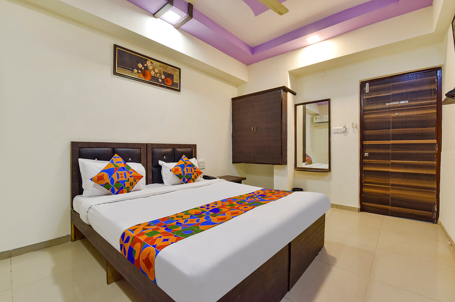 fabhotel crystal inn ii