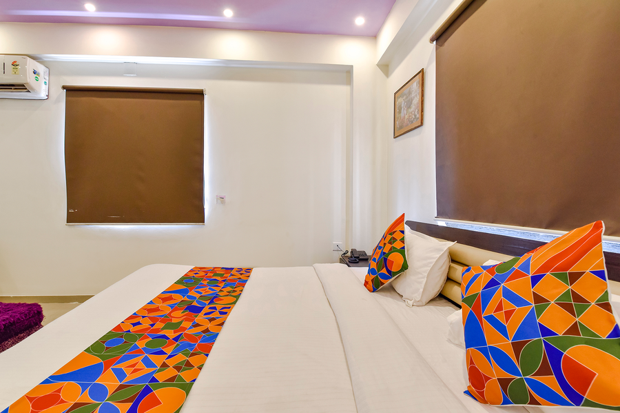 fabhotel crystal inn ii