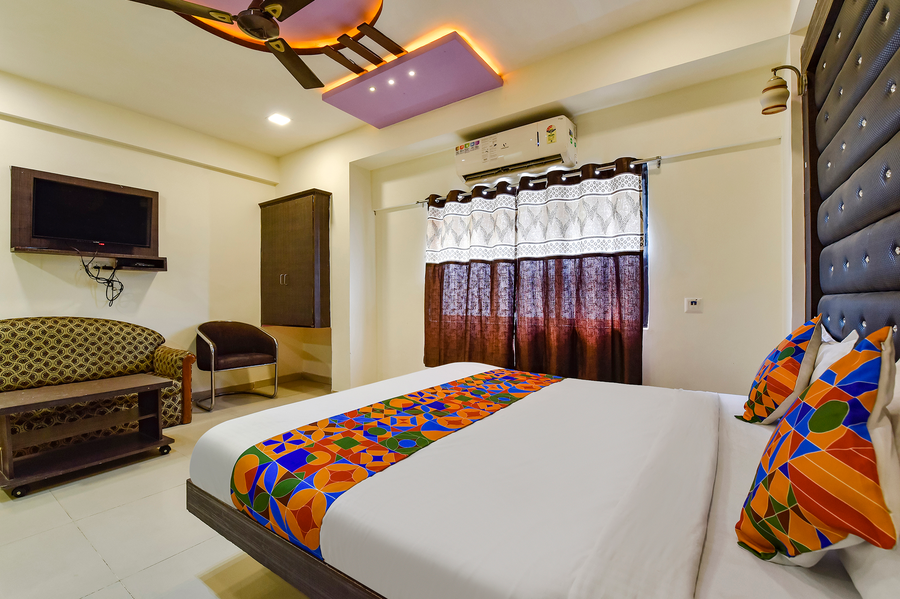 fabhotel crystal inn ii