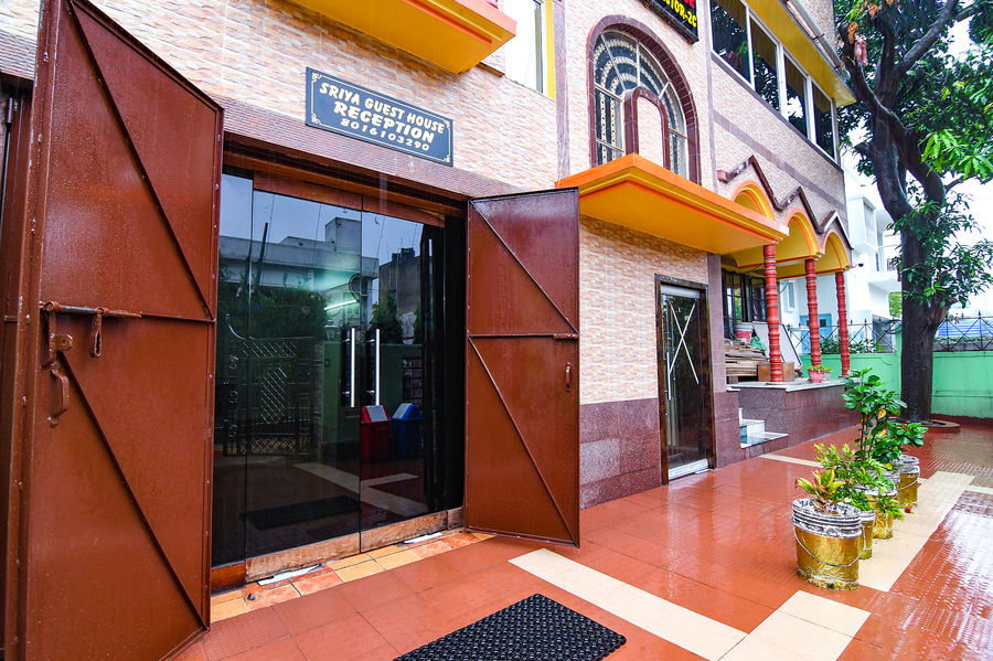 fabhotel sriya