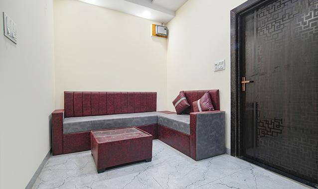 Fabexpress Dev Shree Palace,KHAJRANA,3 star