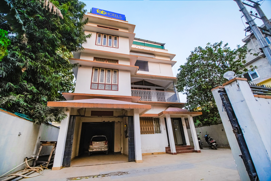 Hotel Anurag Residency,Kala Pahar,3 star