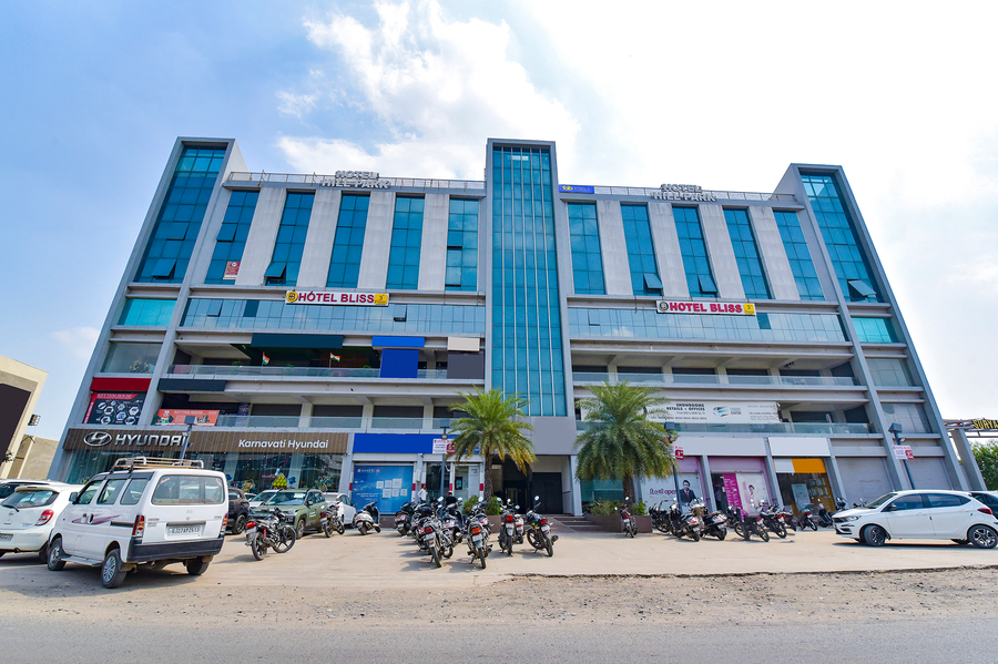 Fabhotel Bliss,Ahmedabad|India,5 star