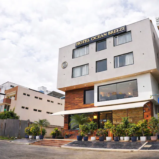 hotel ocean breeze
