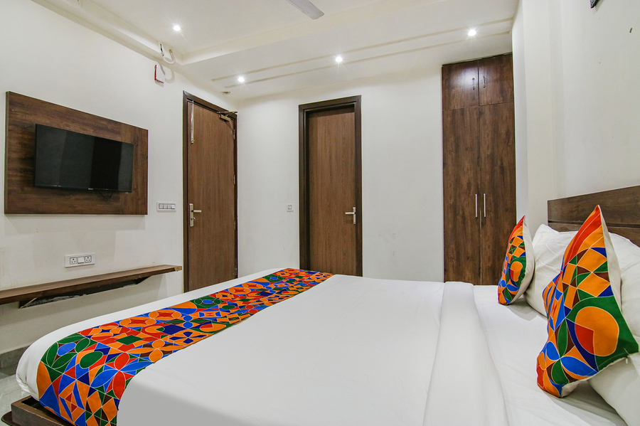 fabhotel moro rohini sector 4