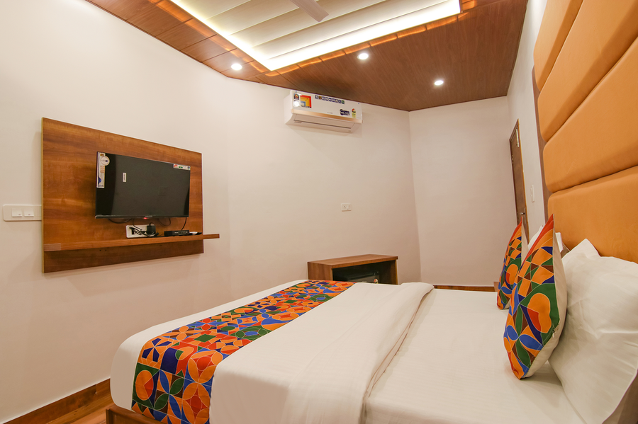 fabhotel ambassador