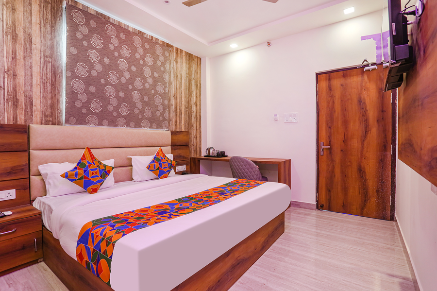 fabhotel relax inn i