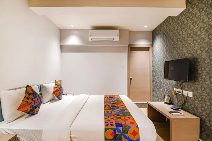 fabhotel sivalika inn howrah station