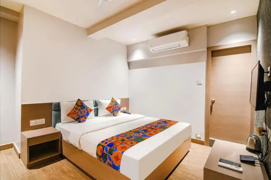 fabhotel sivalika inn howrah station