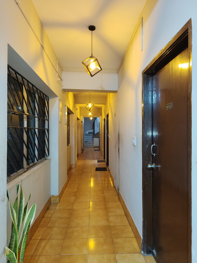 Hotel Bollywood 2.0,,3 star