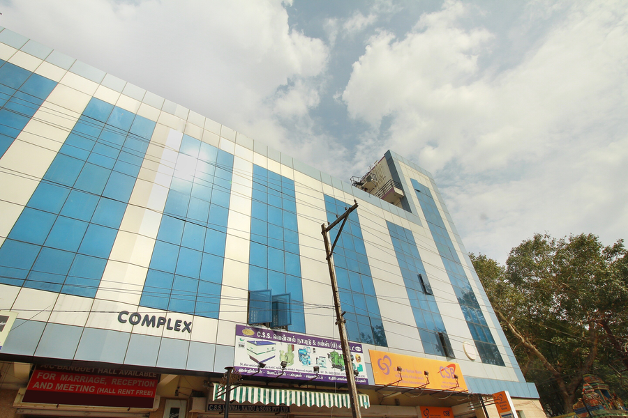 Hotel Shiva Grand,Railway Station,3 star