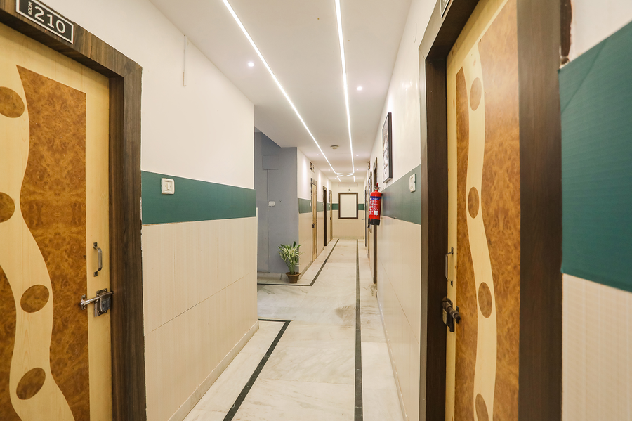 Fabexpress Greenstar Inn,AIRPORT ZONE BHUBANESWAR,3 star