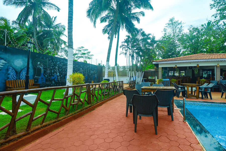 fabhotel grand royal palms