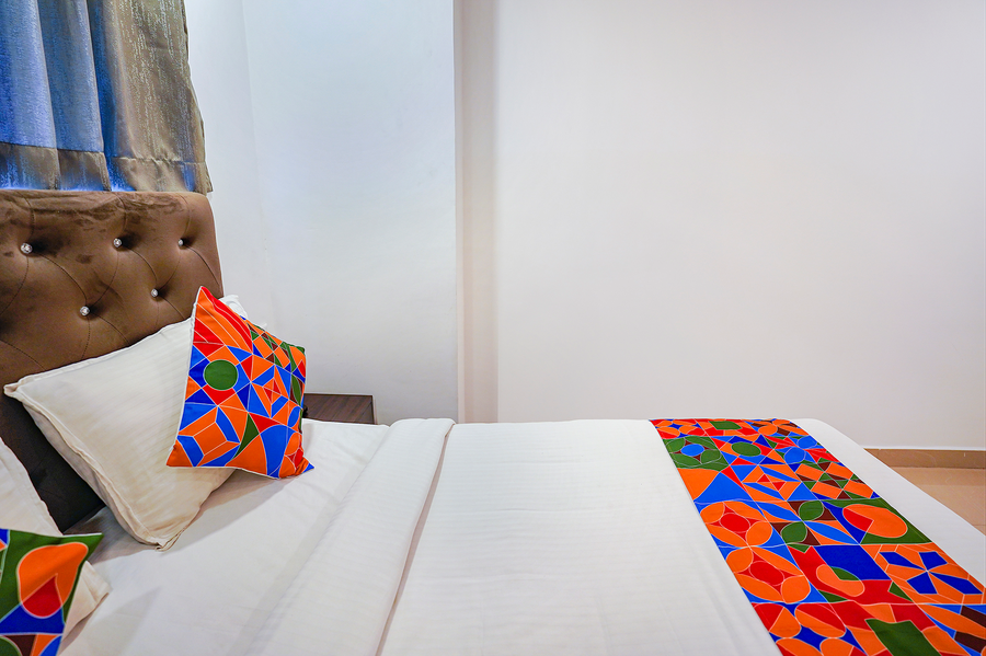 fabhotel earth nr guindy industrial estate