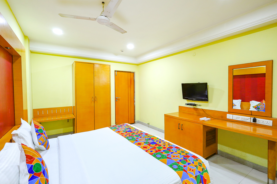 fabhotel prime mahalaya residency nr pallavaram railway station