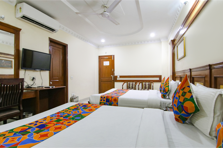 Fabhotel Jalandhar Corporate Suites,NEAR JALANDHAR TRAIN STATION,4 star