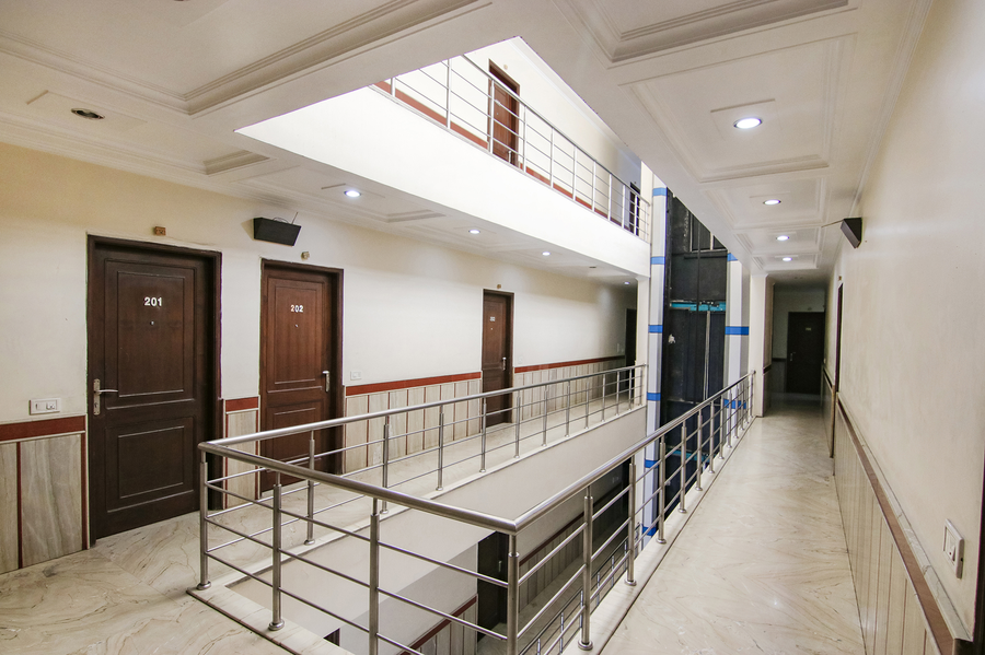 fabhotel jalandhar corporate suites