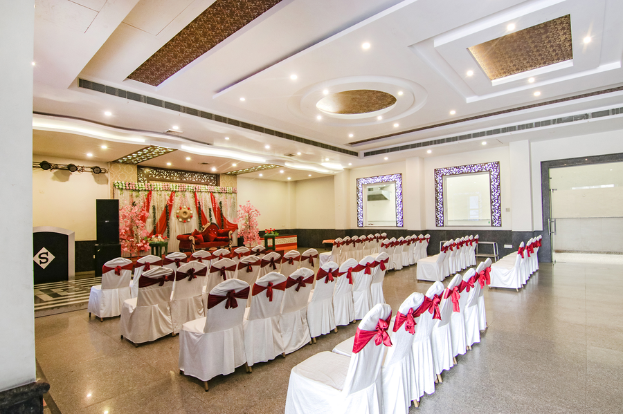 fabhotel jalandhar corporate suites