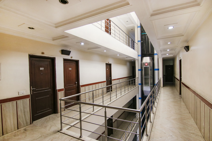 fabhotel jalandhar corporate suites