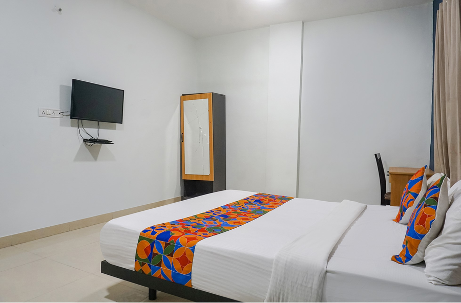 Fabhotel Silver Oak,Pune|India,2 star
