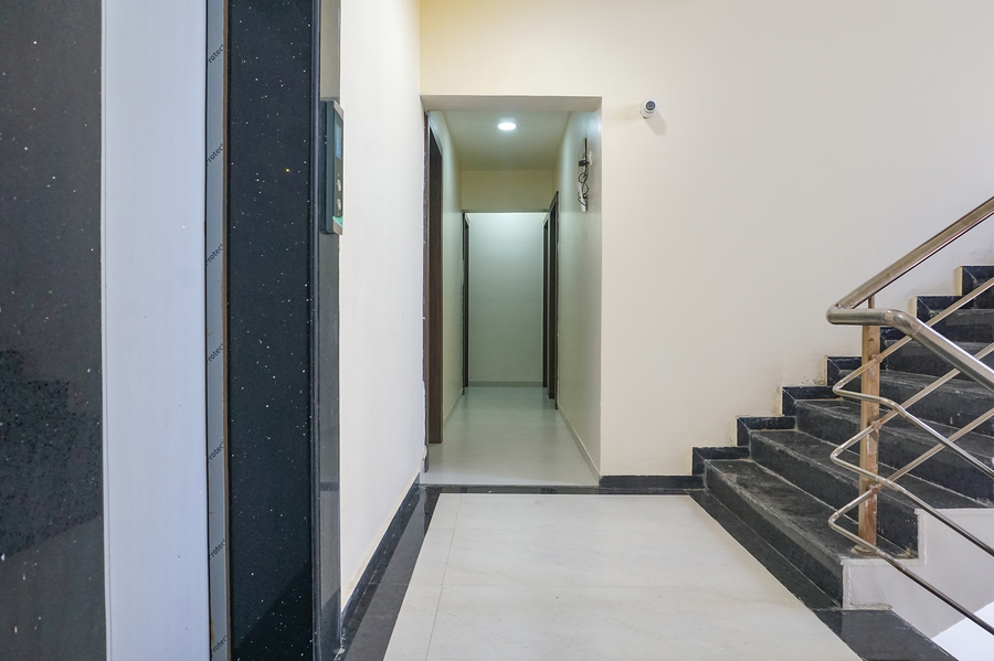 fabhotel emersion residency