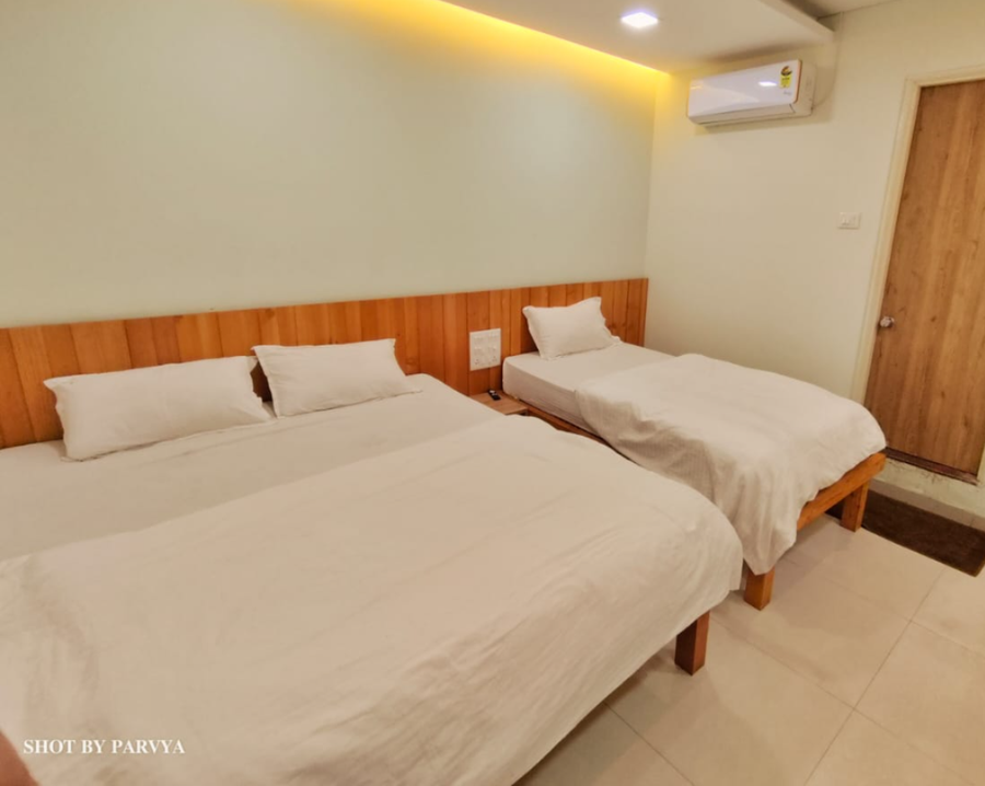 hotel gurusparsh kolhapur