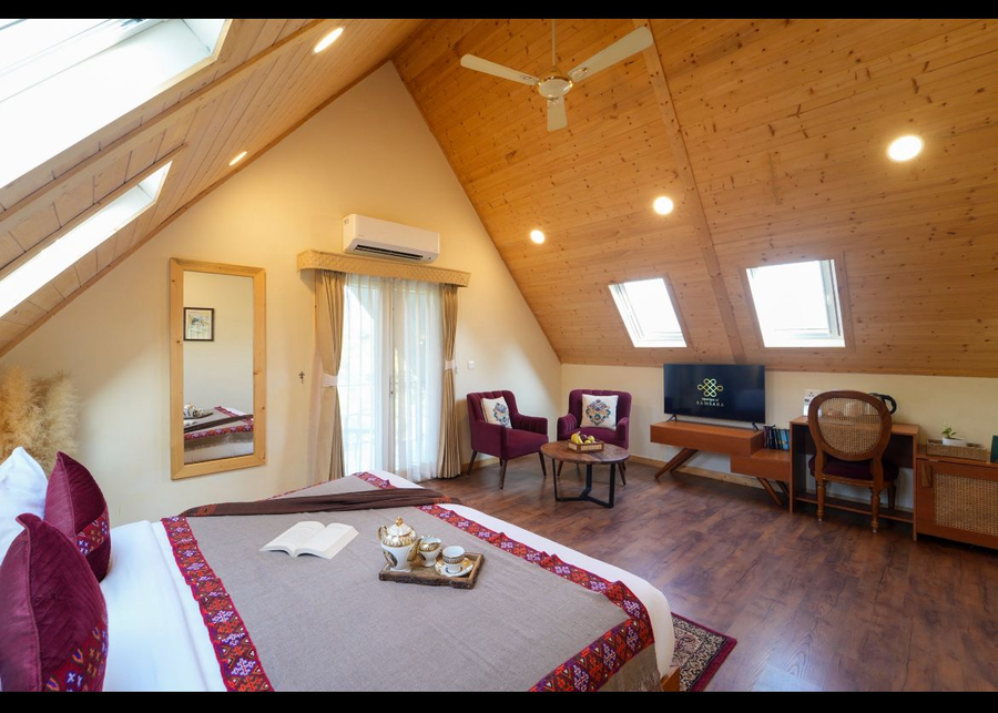 samsara luxury cottages and spa chail