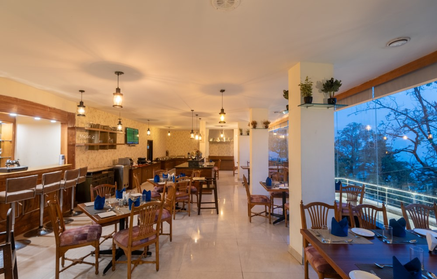 hotel green castle mall road