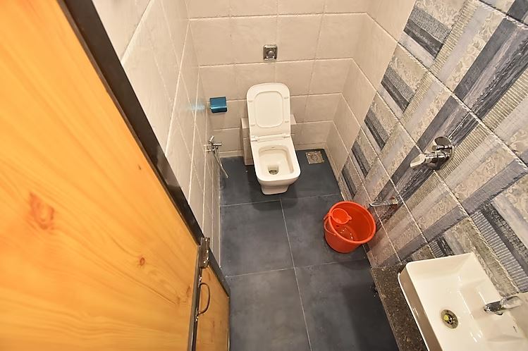 Hotel Dream Palace Residency,Kurla,3 star