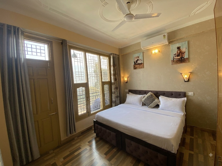 house of lights solan
