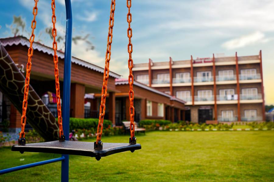 prasant beach resort