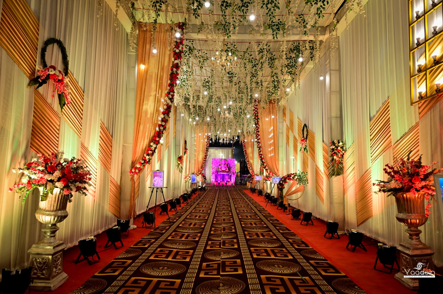 Kashi Anandam Signature Collection By Eight Continents,Madhopur,4 star