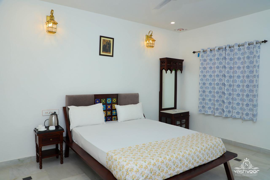 yash veer resort