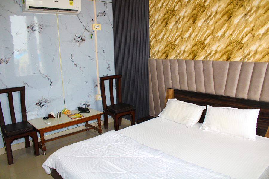 sangam hotel