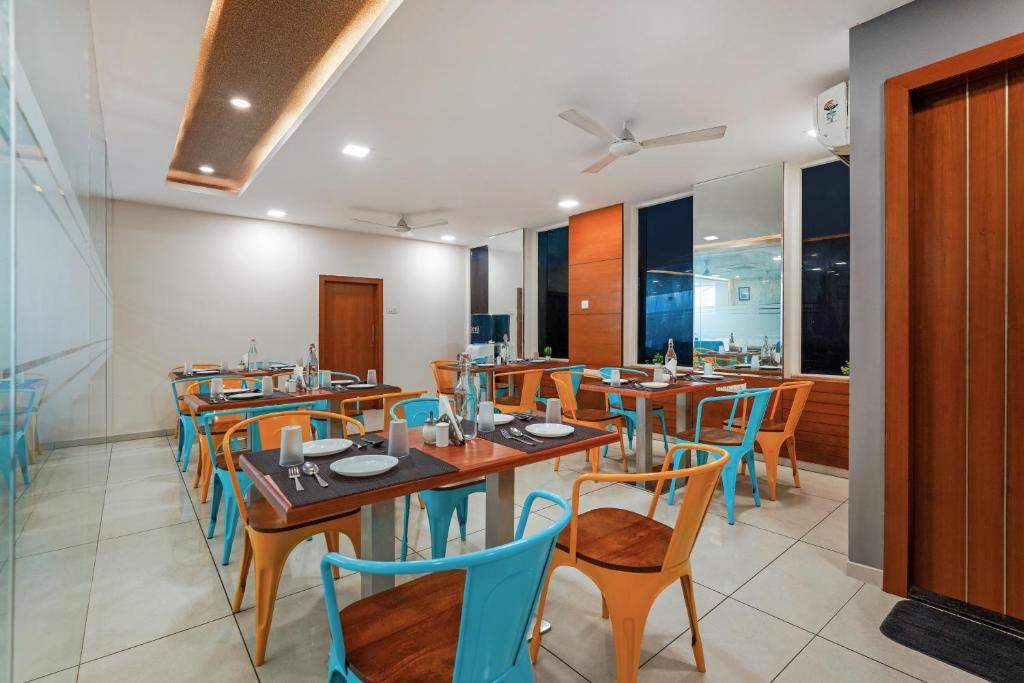 westside hotel gachibowli
