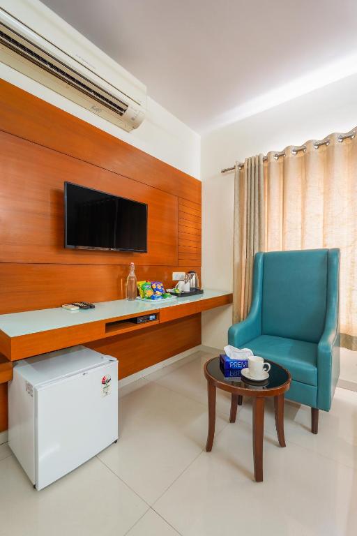 westside hotel gachibowli