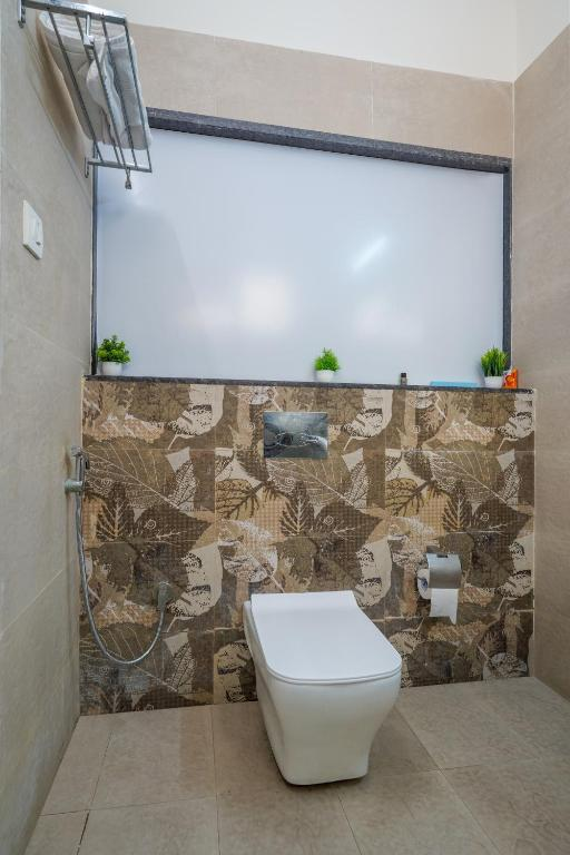 Westside Hotel  Gachibowli,Isb Recreation Centre,2 star