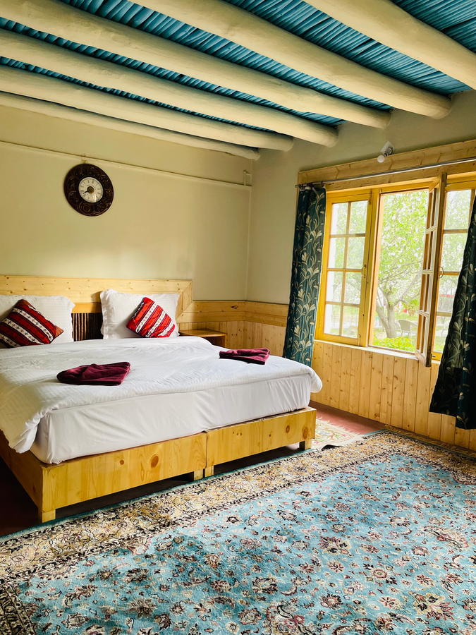 the kesar guest house sumoor