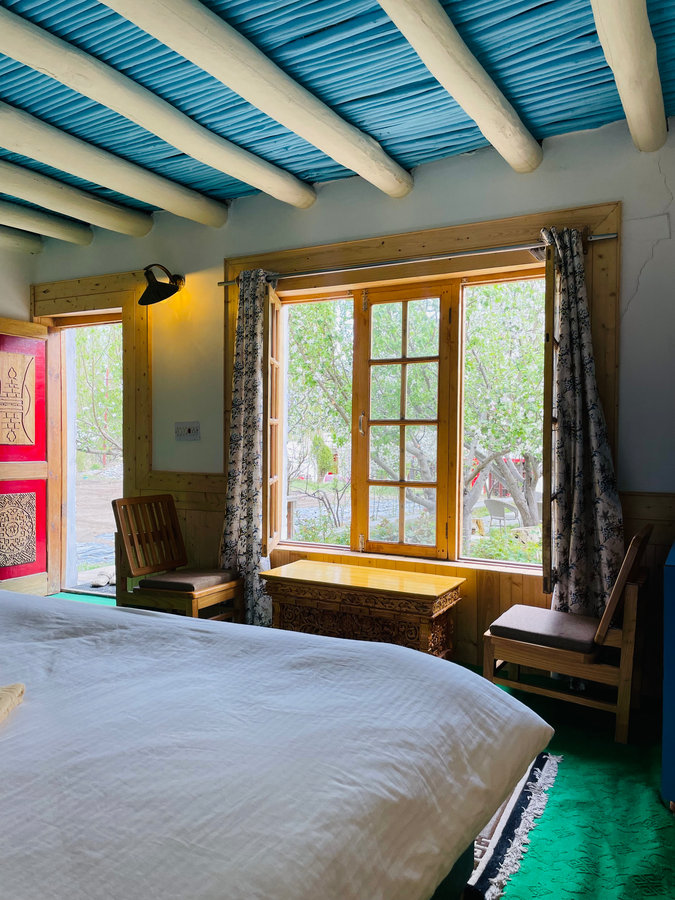 the kesar guest house sumoor