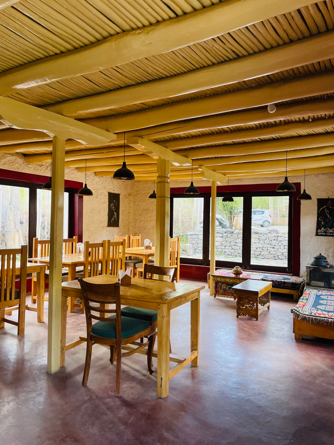 the kesar guest house sumoor