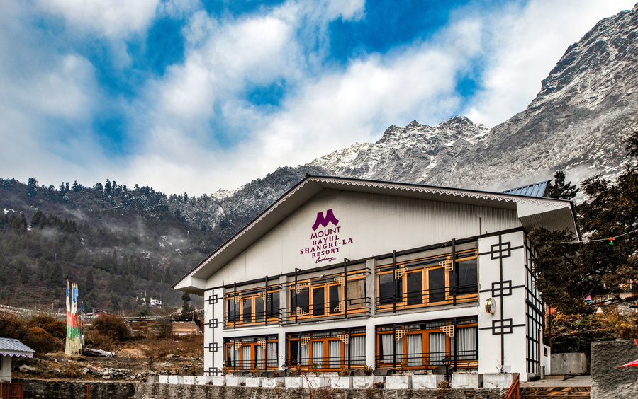 Mount Bayul Shangri-La Resort,,4 star
