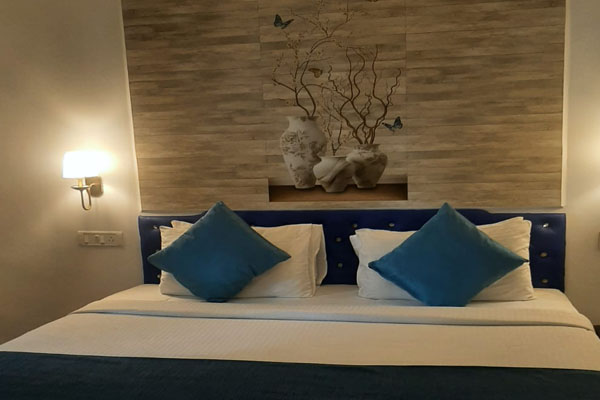 paradise village beach resort