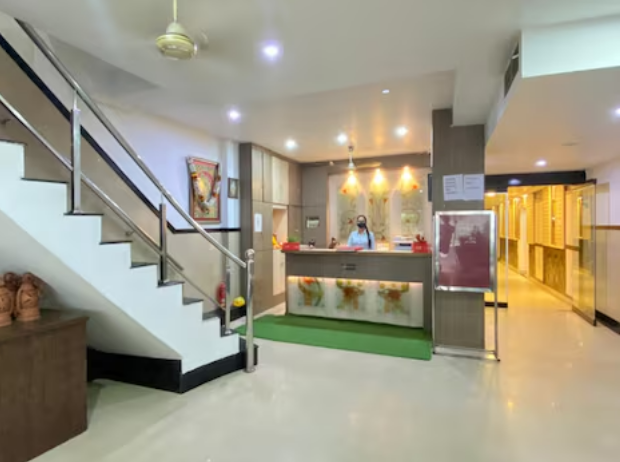 Swagstay Avadh Hotel,Sitabuldi,3 star