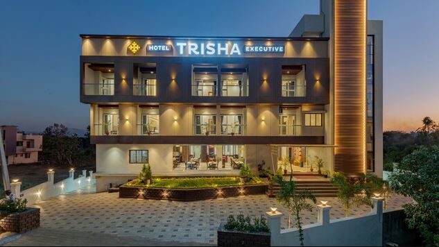 hotel trisha executive