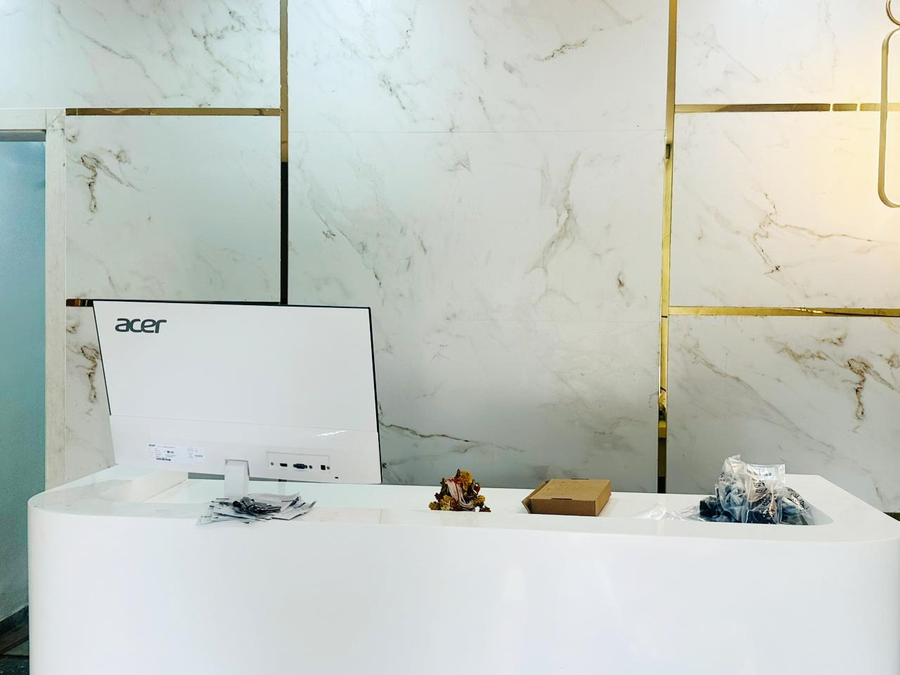 Hotel Hinduja Empire,,3 star