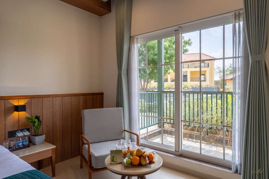the fern wisteria resort dhari