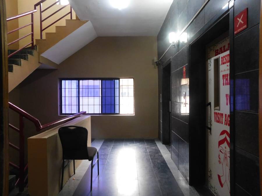 Balaji Residency,Koyambedu,3 star