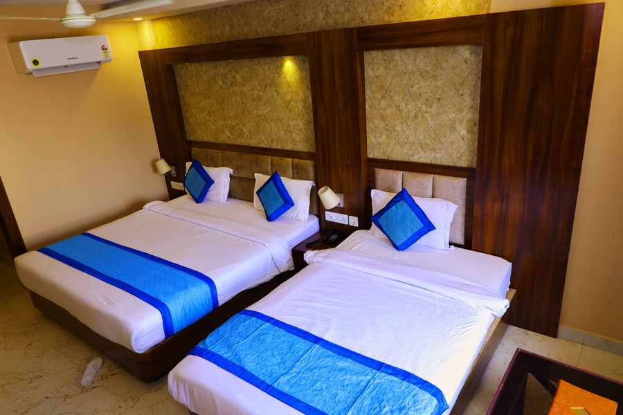 hotel ambika palace puri