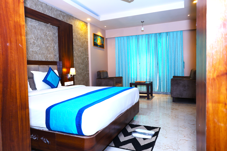 hotel ambika palace puri