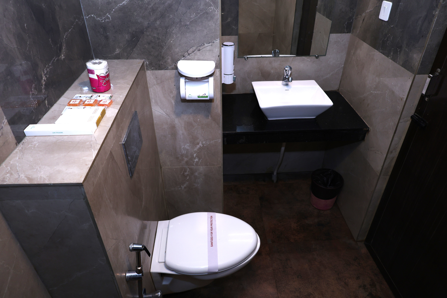 hotel ambika palace puri